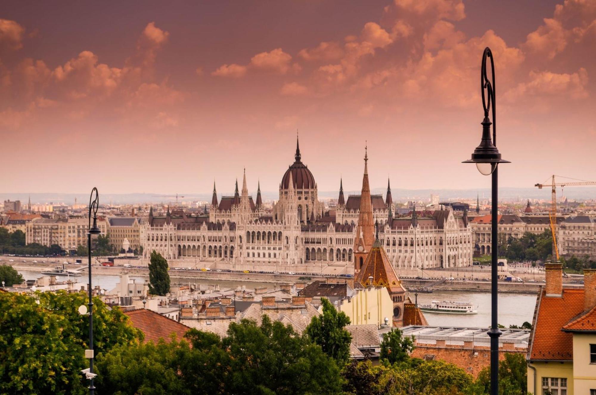 Апартаменты Designer Boutique 2R Walk To Opera House & Basilica Будапешт Экстерьер фото